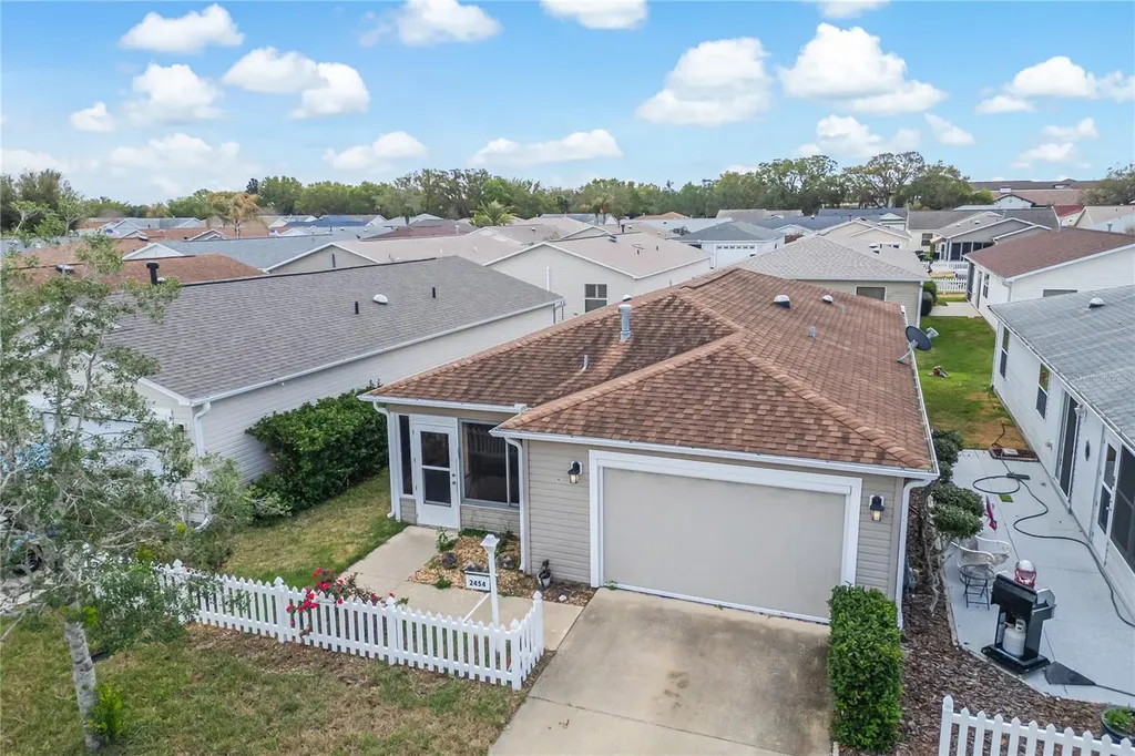2454 Southern Oak Street The Villages FL 32162