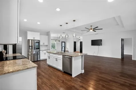 23131 NW 5th Place Newberry FL 32669