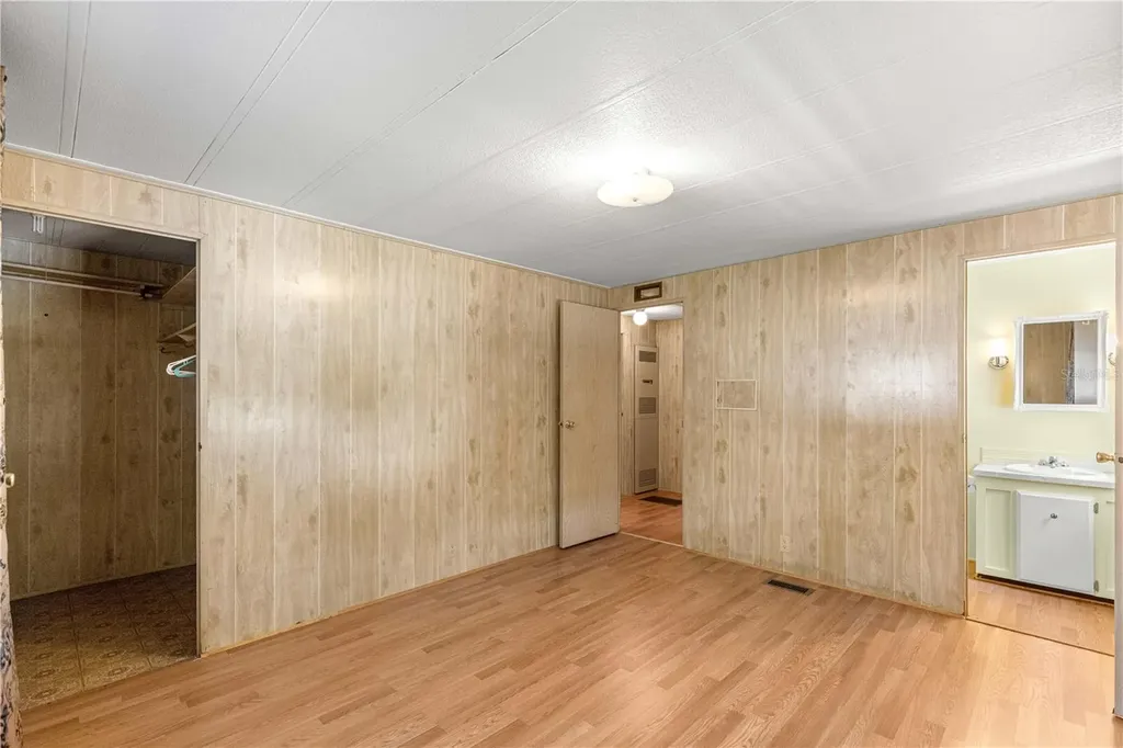 10495 SE 130th Lane Ocklawaha FL 32179