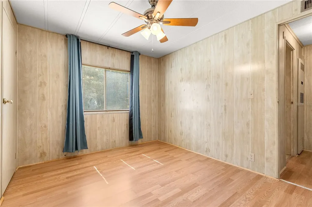 10495 SE 130th Lane Ocklawaha FL 32179