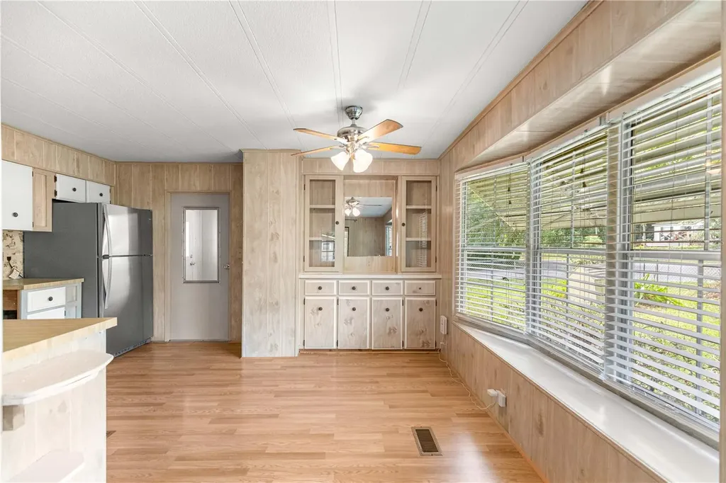 10495 SE 130th Lane Ocklawaha FL 32179