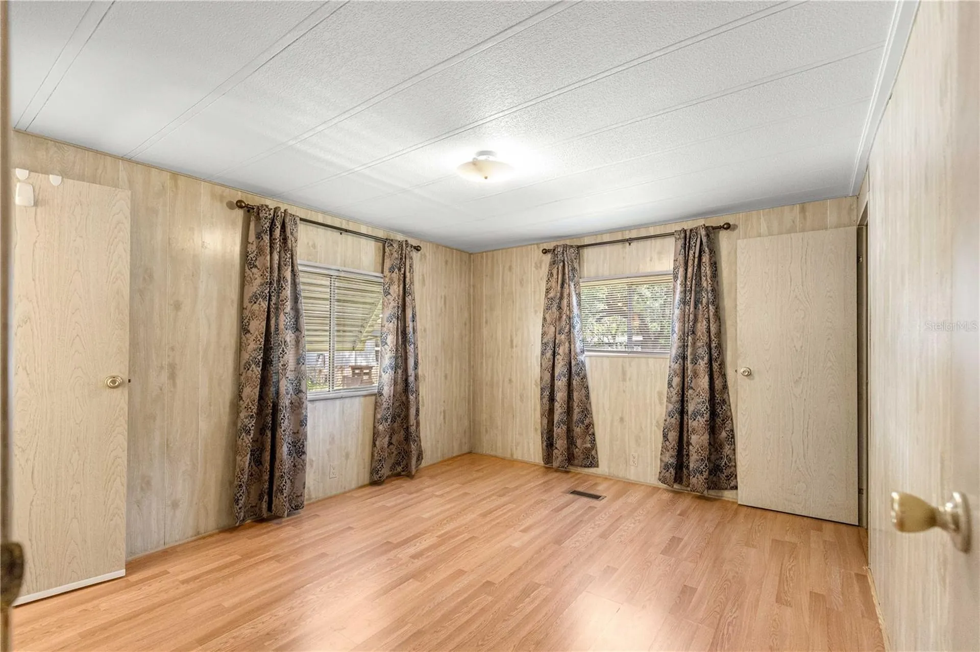 10495 SE 130th Lane Ocklawaha FL 32179