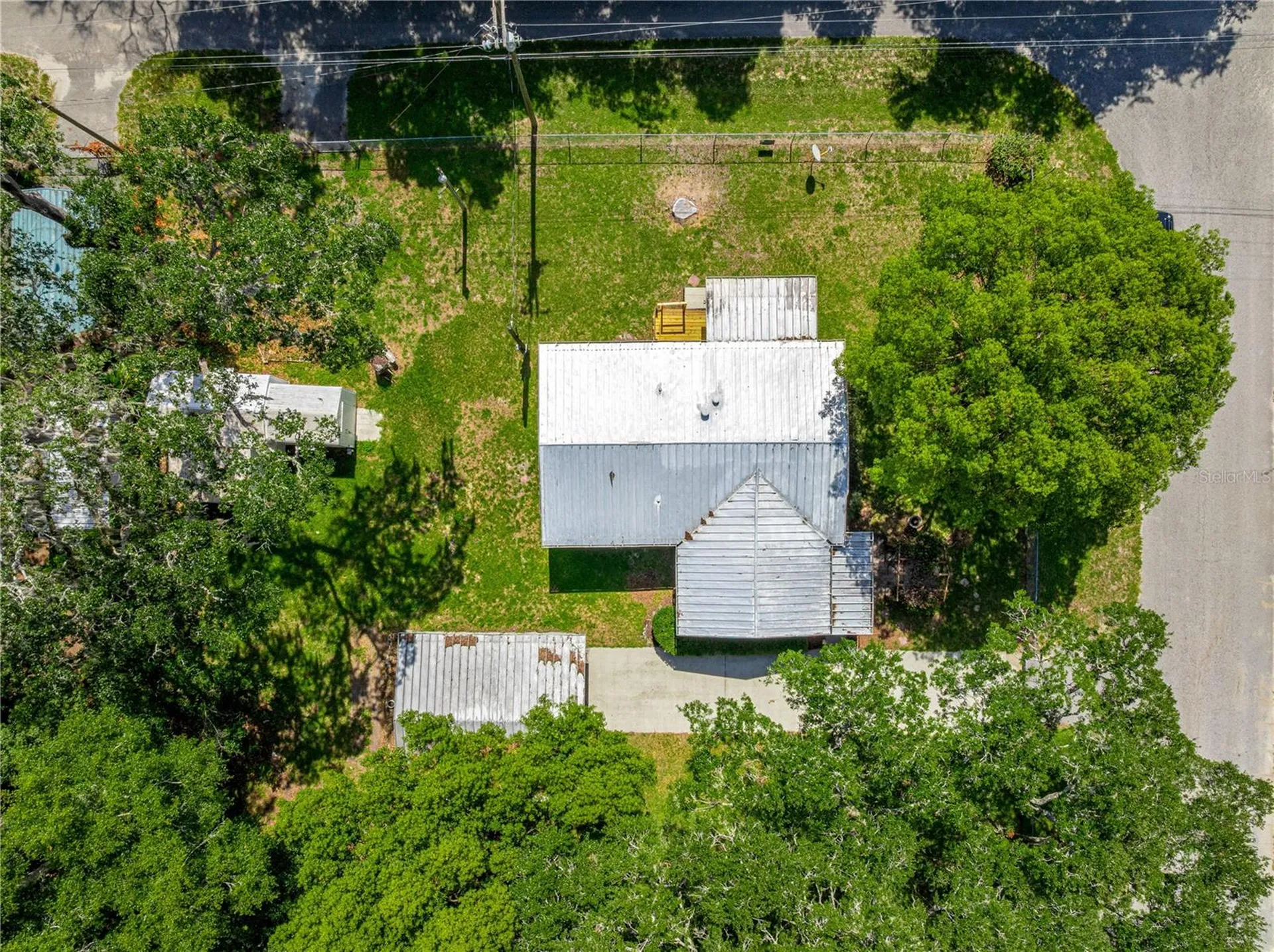 10495 SE 130th Lane Ocklawaha FL 32179