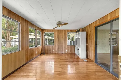 10495 SE 130th Lane Ocklawaha FL 32179