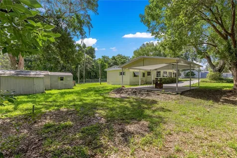 10495 SE 130th Lane Ocklawaha FL 32179