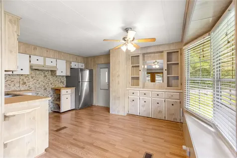 10495 SE 130th Lane Ocklawaha FL 32179