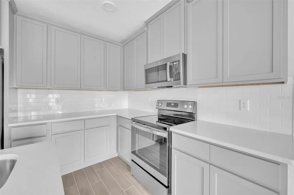2827 Narcoossee Commons Way St Cloud FL 34771