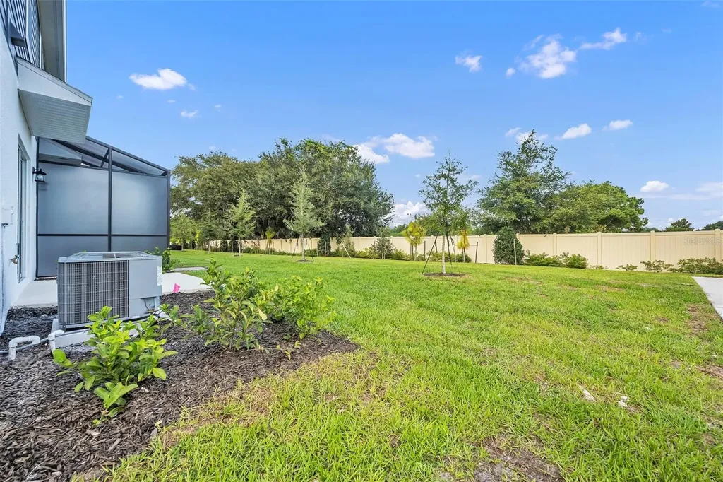 2827 Narcoossee Commons Way St Cloud FL 34771