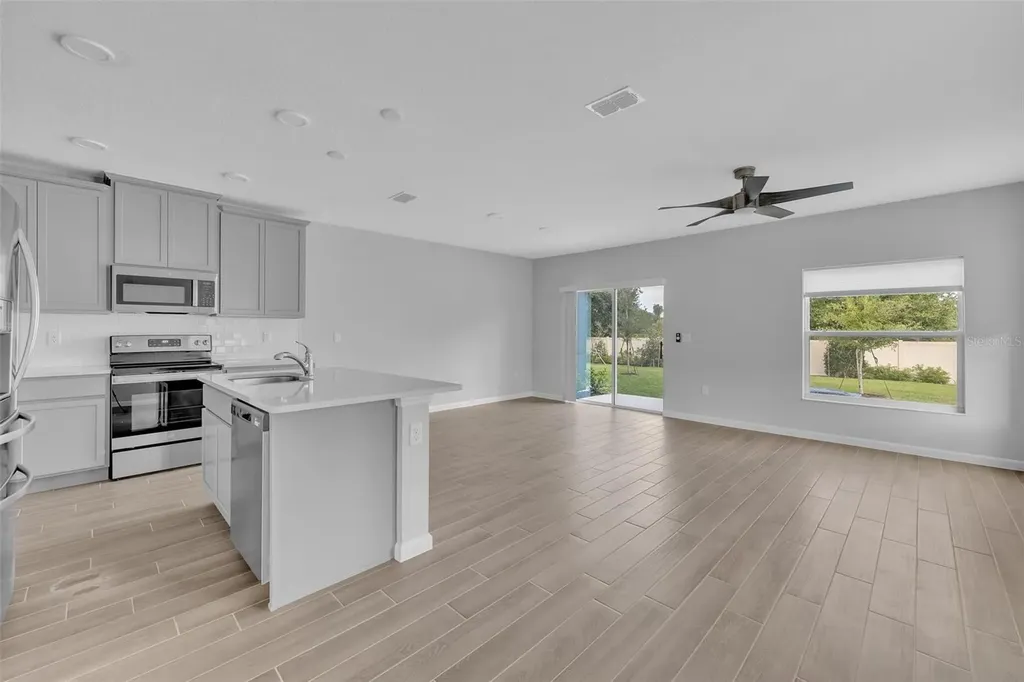 2827 Narcoossee Commons Way St Cloud FL 34771