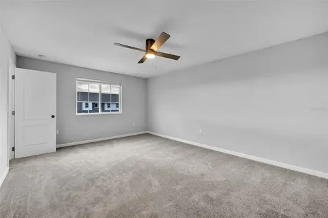 2827 Narcoossee Commons Way St Cloud FL 34771