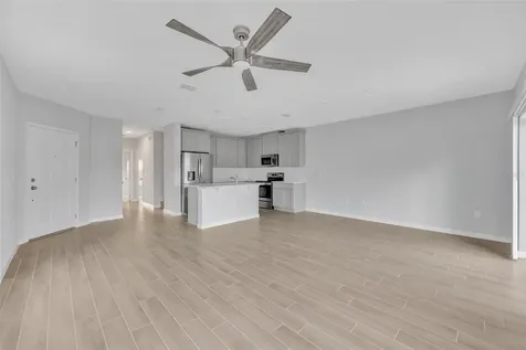2827 Narcoossee Commons Way St Cloud FL 34771