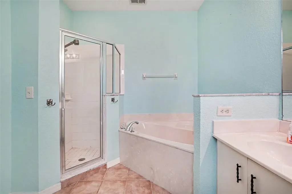 12202 Indian Creek Drive Kissimmee FL 34759