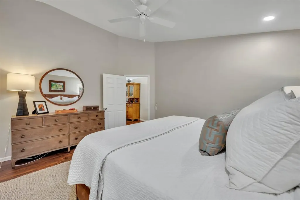 1936 Burchstone Drive Orlando FL 32806