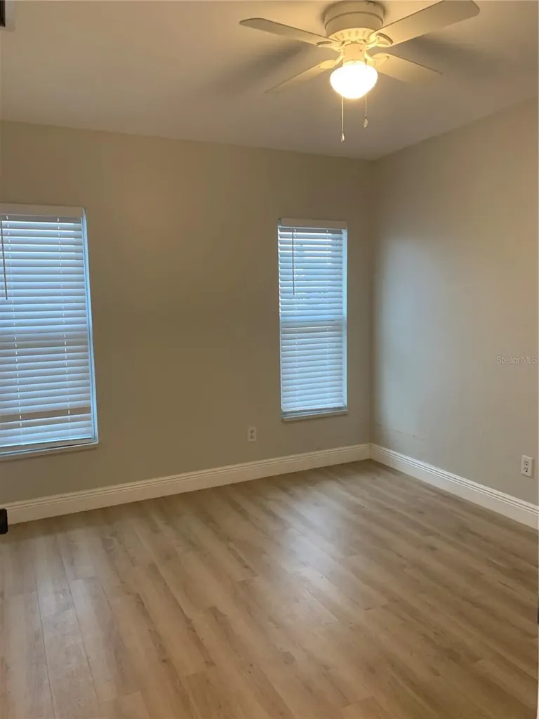 1524 18th Avenue N St Petersburg FL 33704