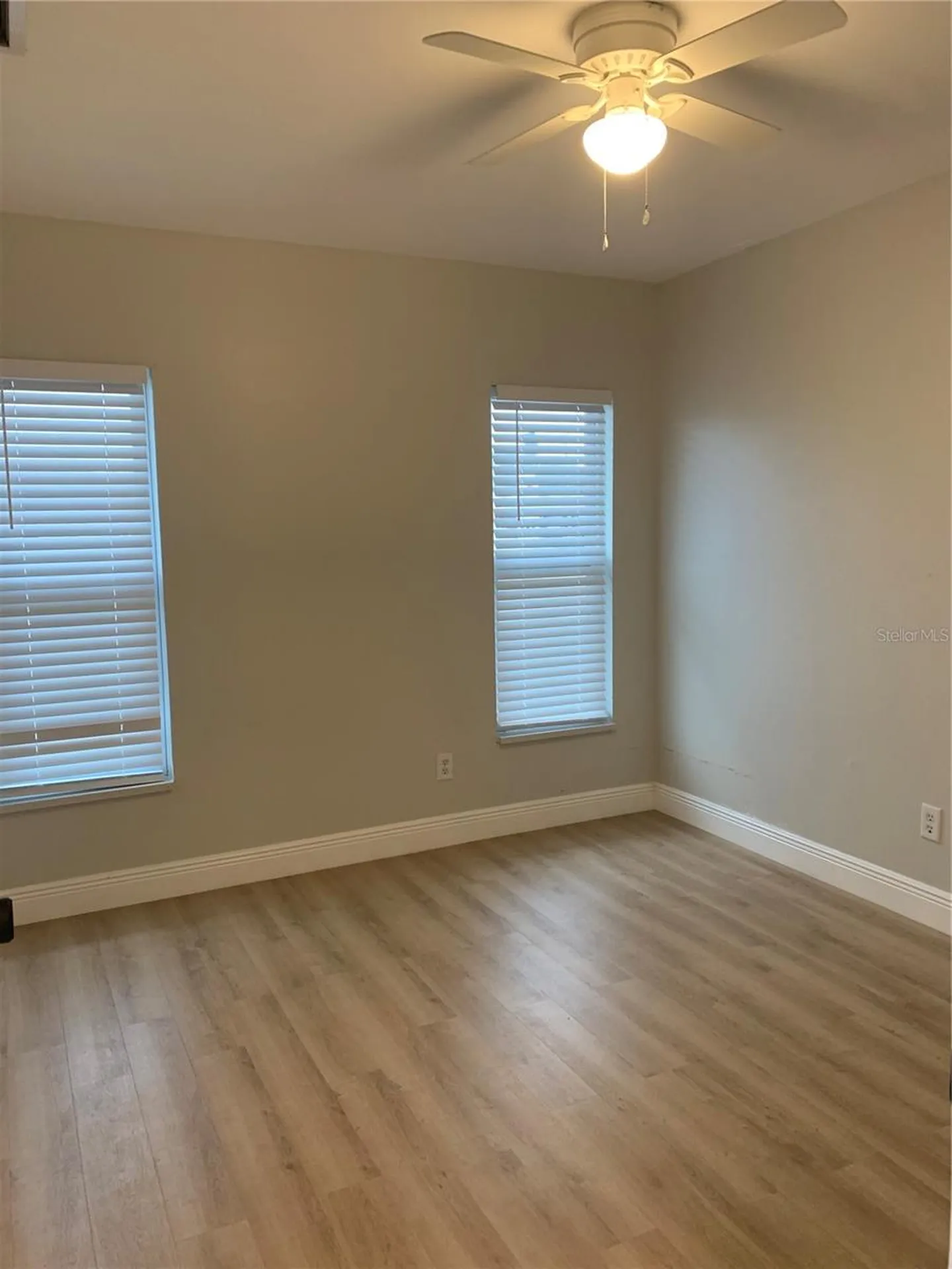 1524 18th Avenue N St Petersburg FL 33704