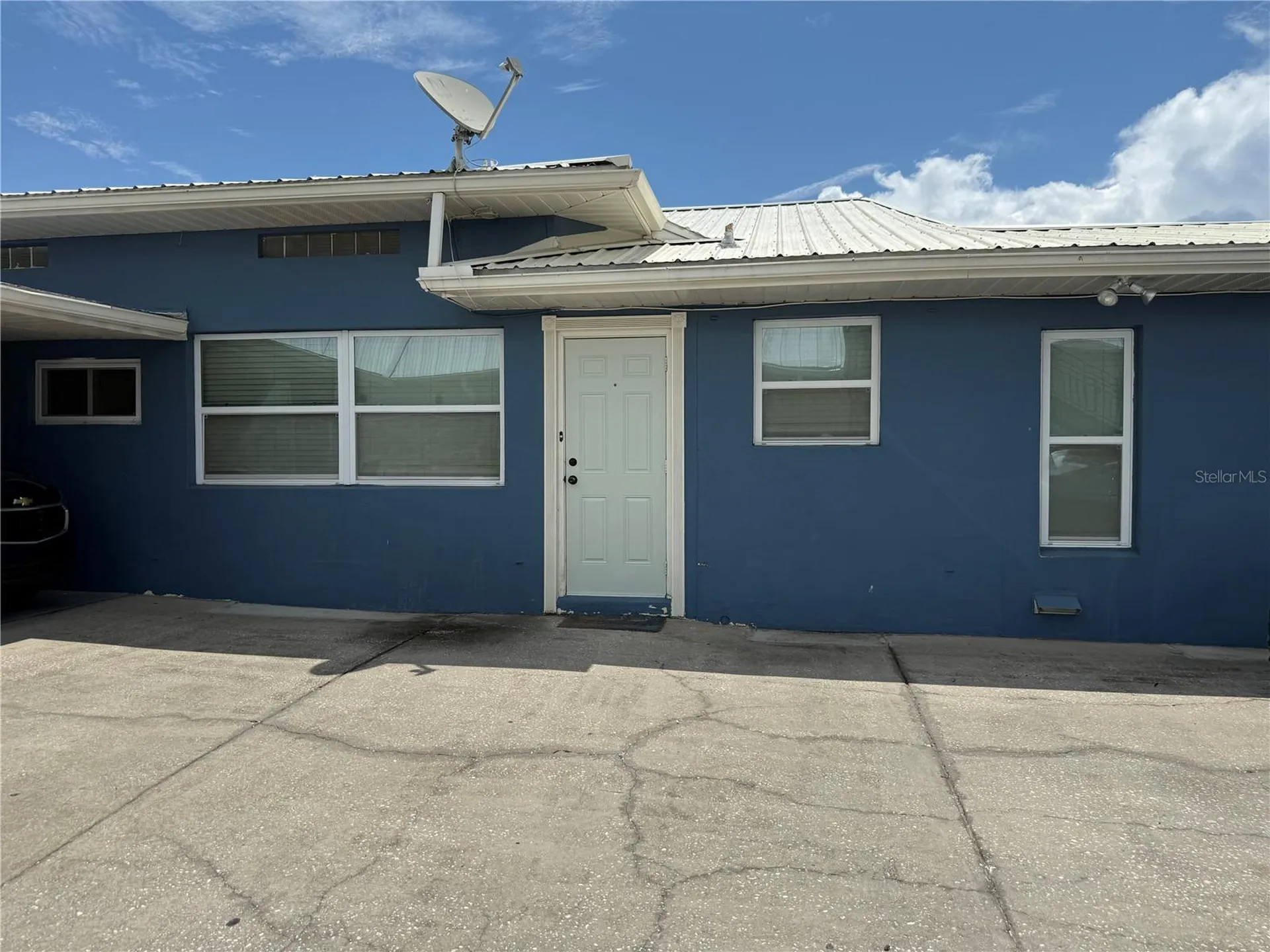 1524 18th Avenue N St Petersburg FL 33704