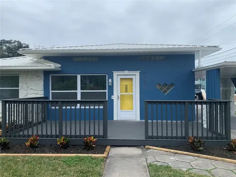 1524 18th Avenue N St Petersburg FL 33704