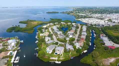 7107 Hawks Harbor Circle Bradenton FL 34207