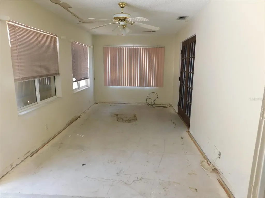 70 Citrus Court Palm Harbor FL 34683