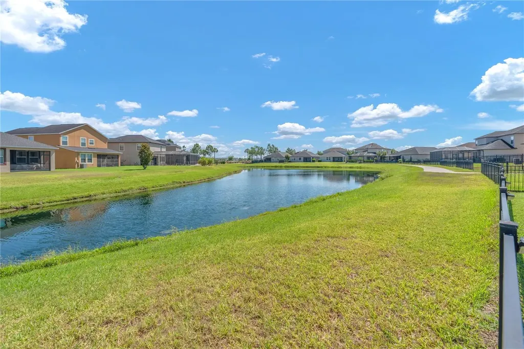 10036 Sage Creek Drive Sun City Center FL 33573