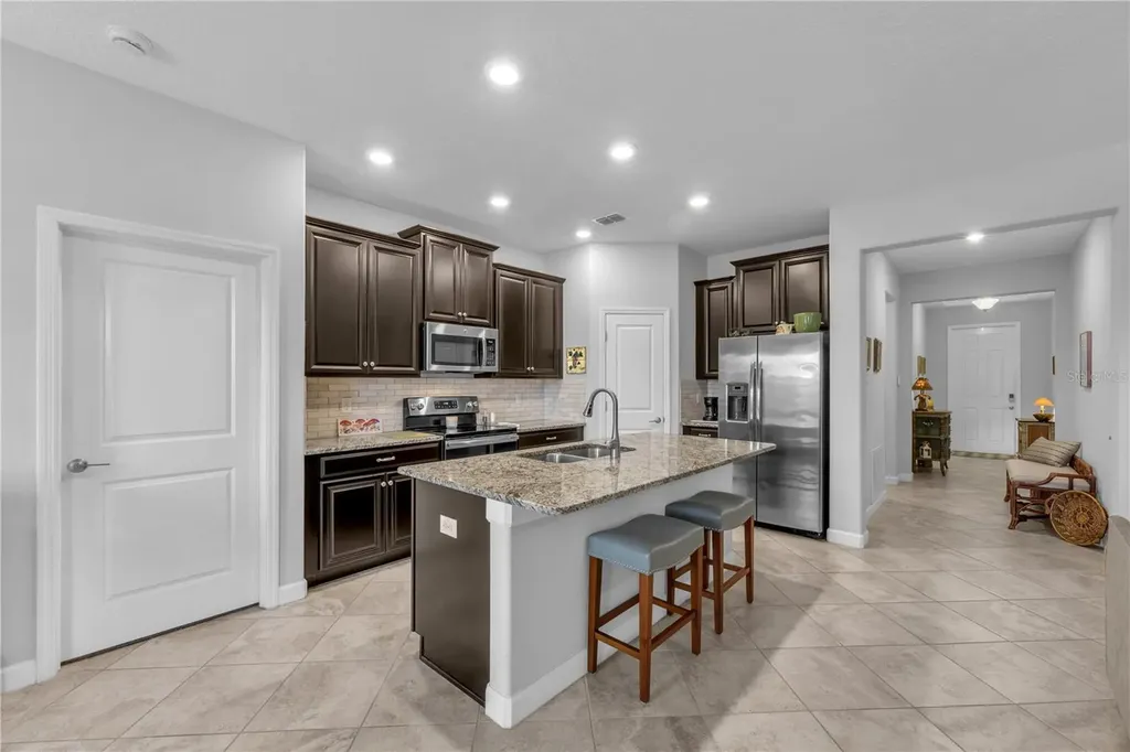 10036 Sage Creek Drive Sun City Center FL 33573