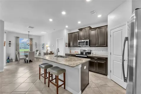 10036 Sage Creek Drive Sun City Center FL 33573