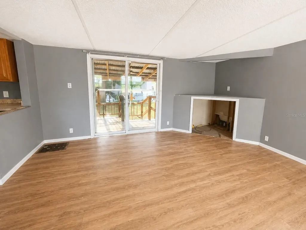 1935 Fruitland Park Circle Eagle Lake FL 33839