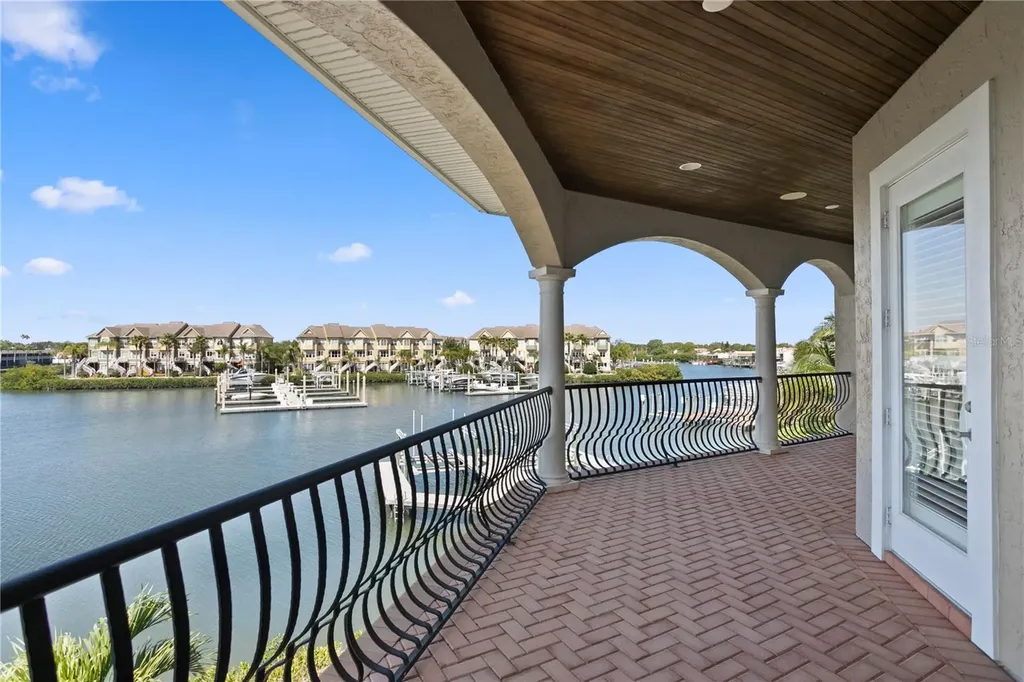 4130 Causeway Vista Drive Tampa FL 33615