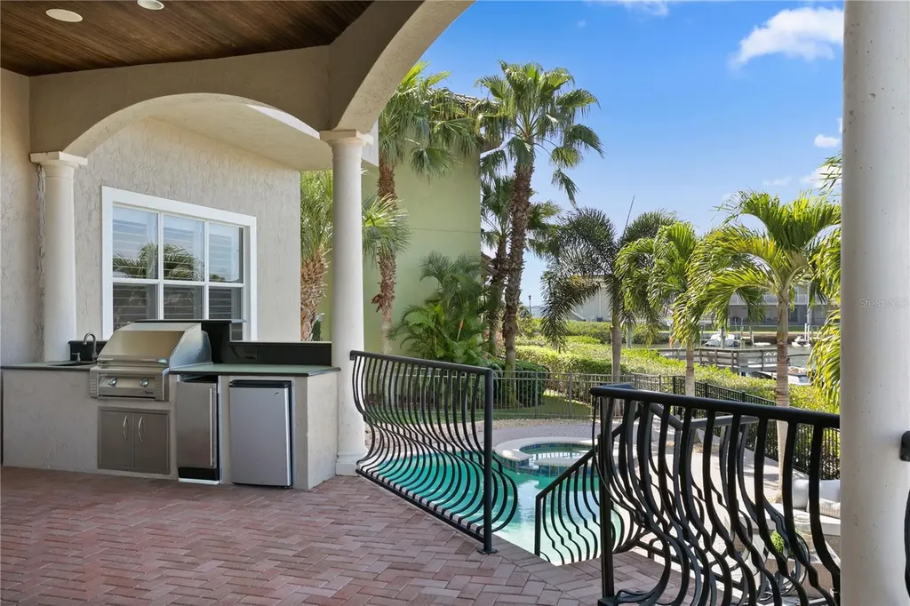 4130 Causeway Vista Drive Tampa FL 33615