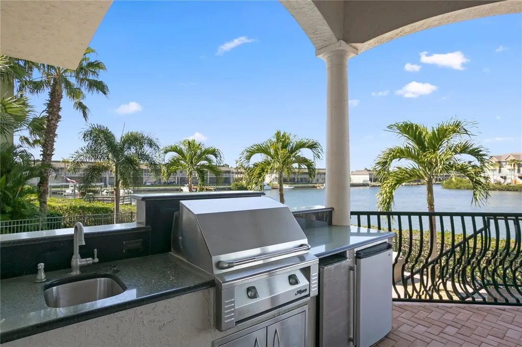 4130 Causeway Vista Drive Tampa FL 33615
