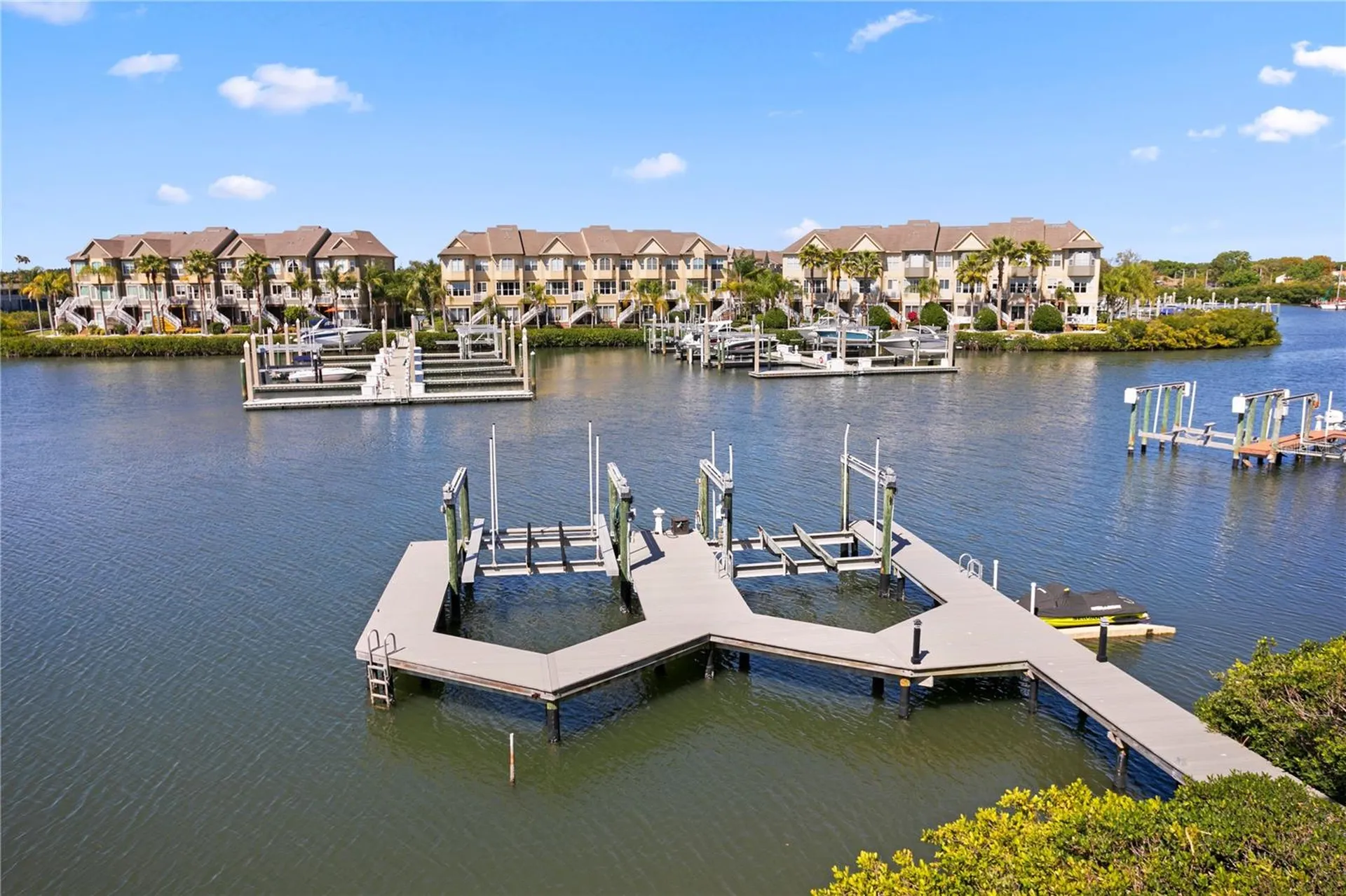 4130 Causeway Vista Drive Tampa FL 33615