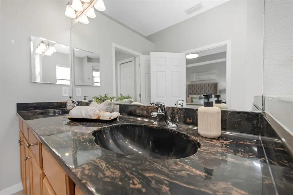 94 S Highland Avenue Tarpon Springs FL 34689