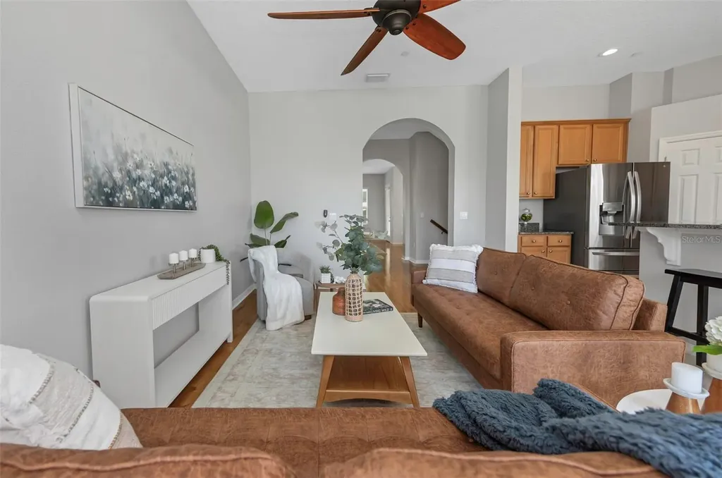 94 S Highland Avenue Tarpon Springs FL 34689