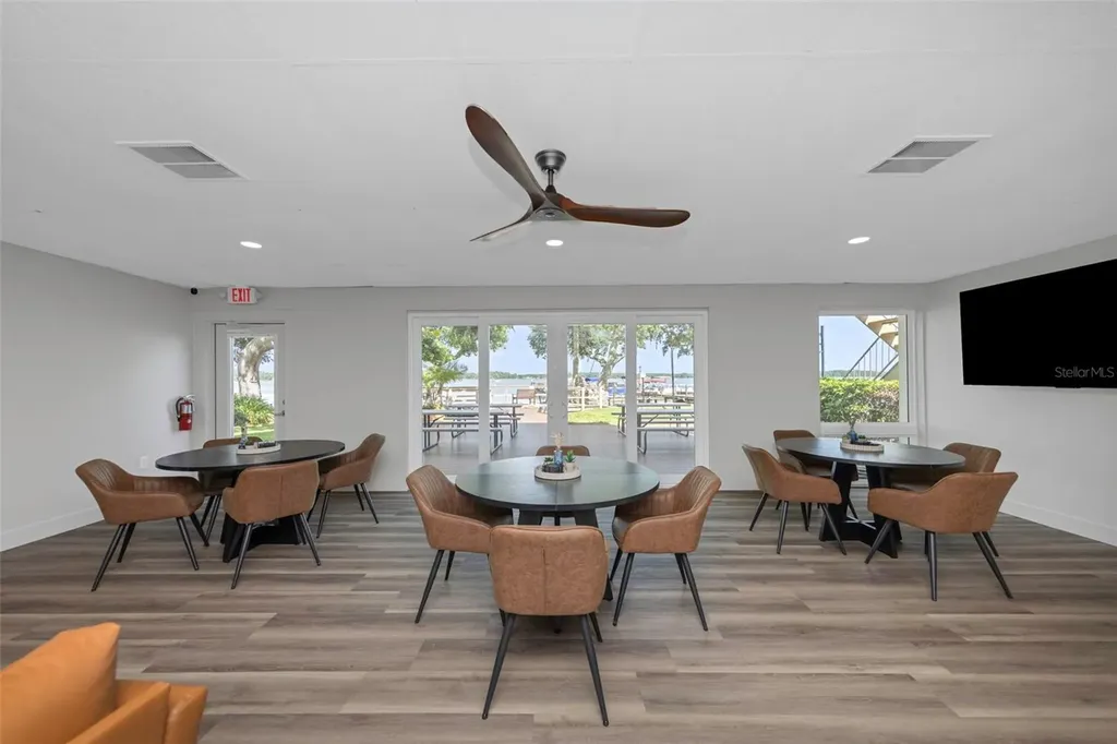 94 S Highland Avenue Tarpon Springs FL 34689