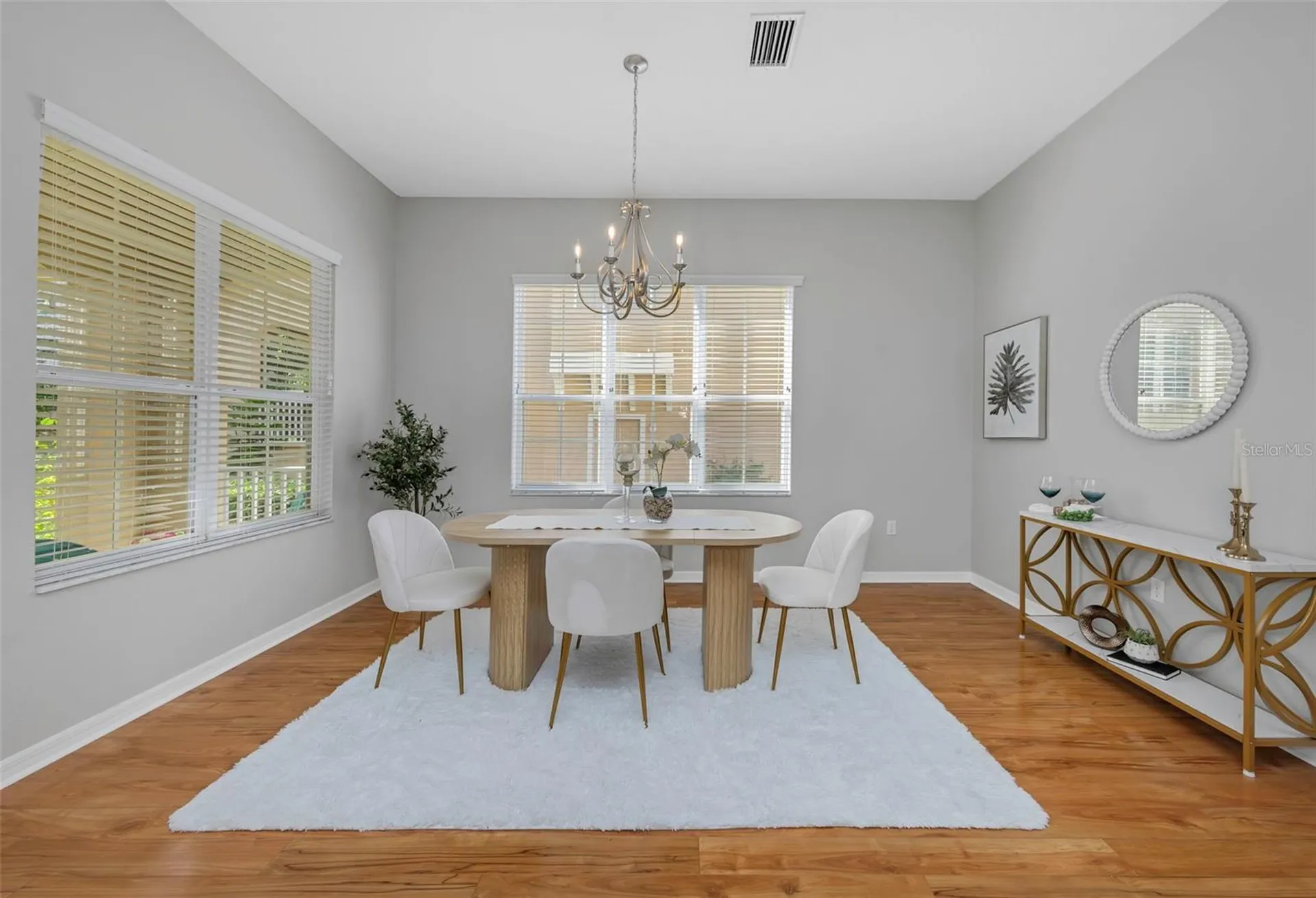 94 S Highland Avenue Tarpon Springs FL 34689