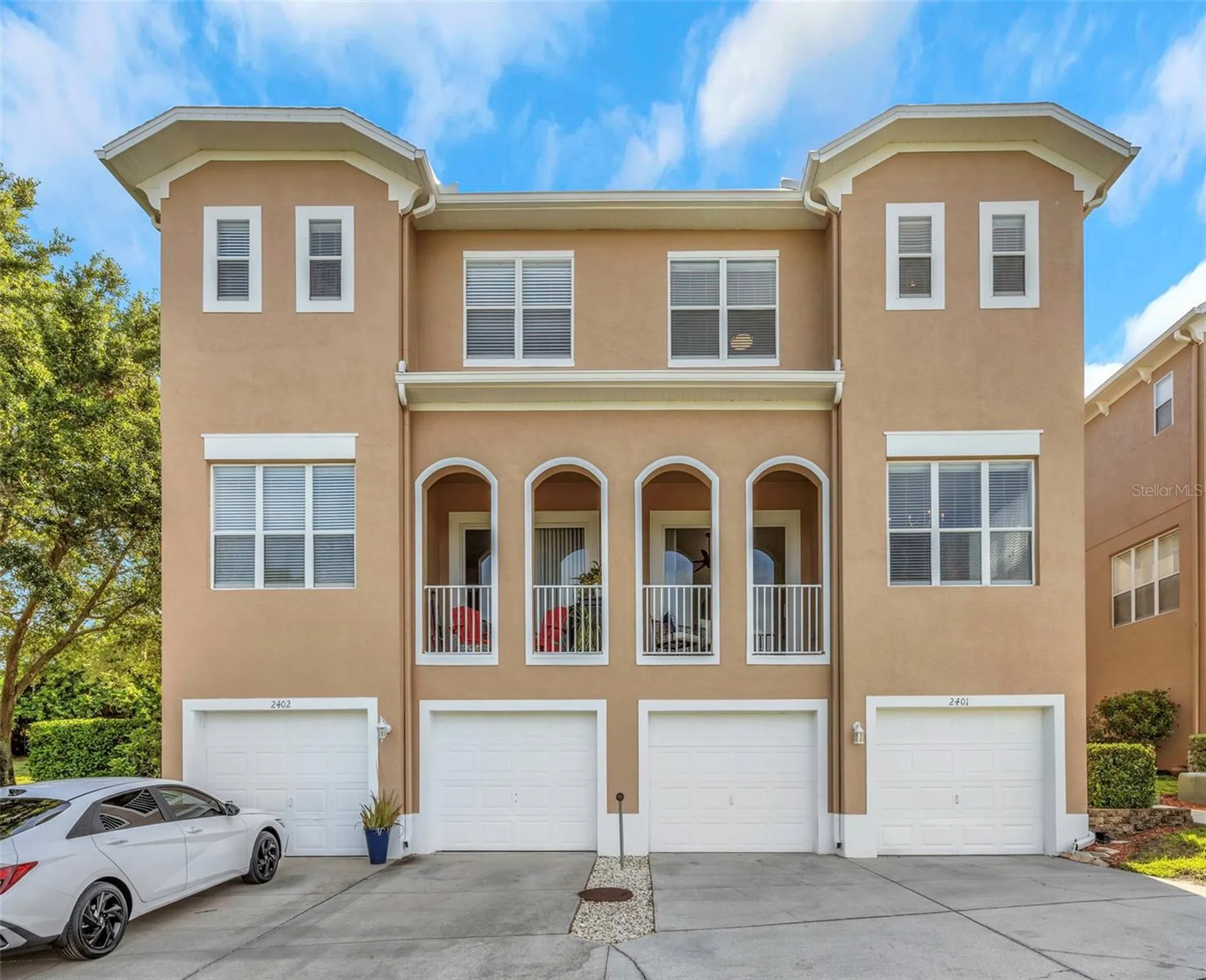 94 S Highland Avenue Tarpon Springs FL 34689