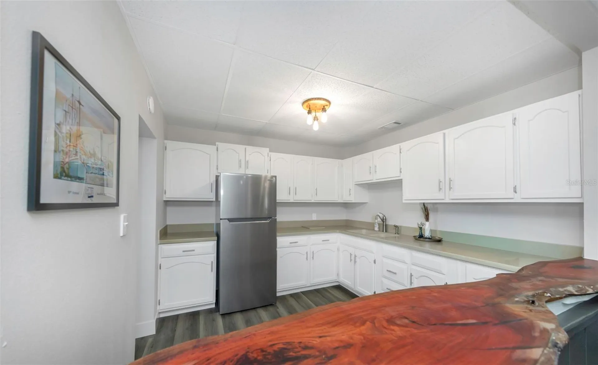 94 S Highland Avenue Tarpon Springs FL 34689