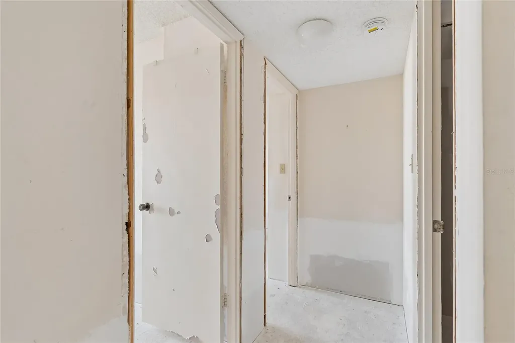 400 Island Way Clearwater Beach FL 33767