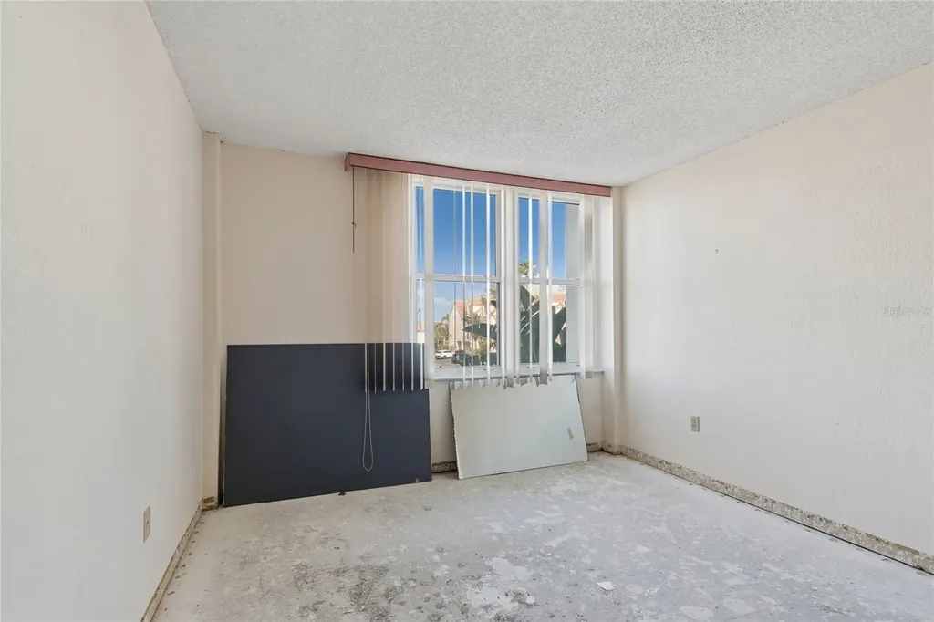 400 Island Way Clearwater Beach FL 33767