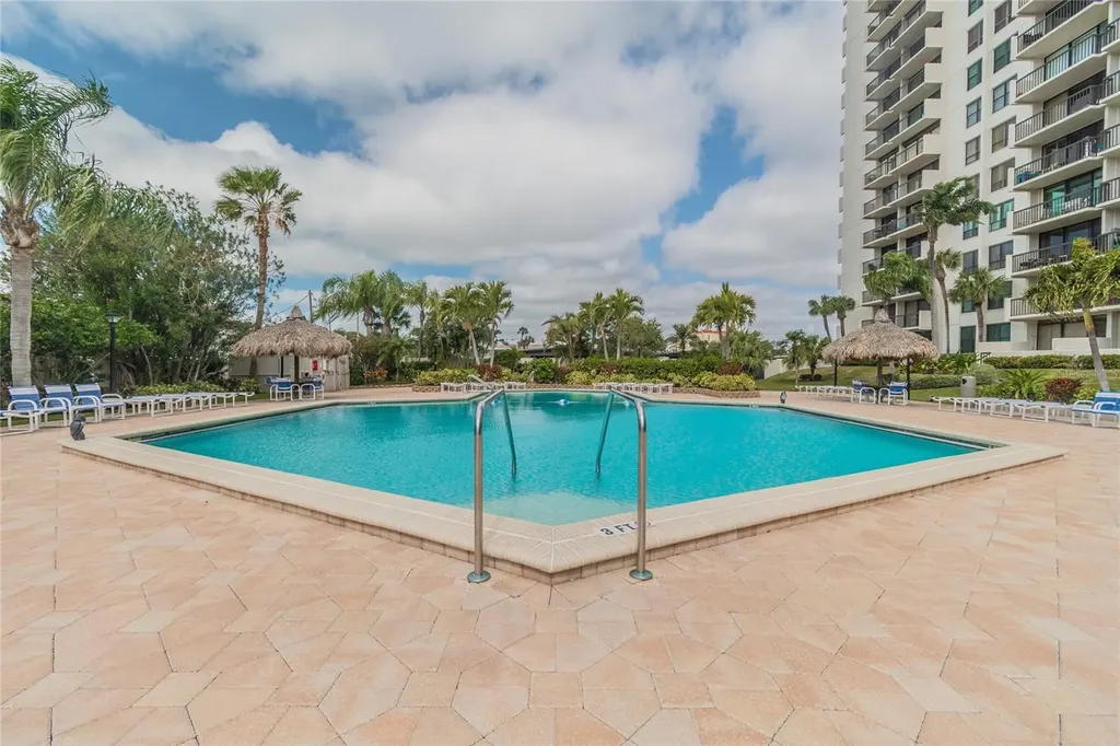 400 Island Way Clearwater Beach FL 33767