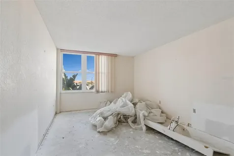 400 Island Way Clearwater Beach FL 33767