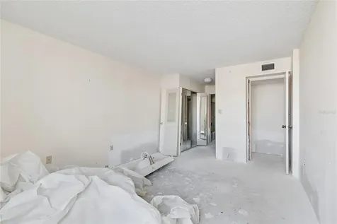 400 Island Way Clearwater Beach FL 33767