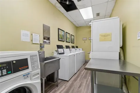 400 Island Way Clearwater Beach FL 33767
