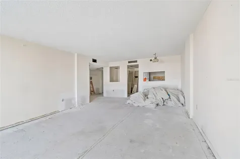 400 Island Way Clearwater Beach FL 33767