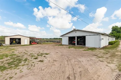 2009 SW 20th Street Bell FL 32619