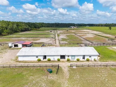 2009 SW 20th Street Bell FL 32619
