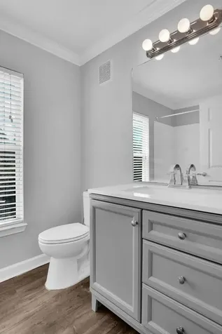 18245 Bridle Club Drive Tampa FL 33647