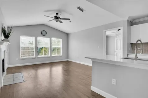 18245 Bridle Club Drive Tampa FL 33647