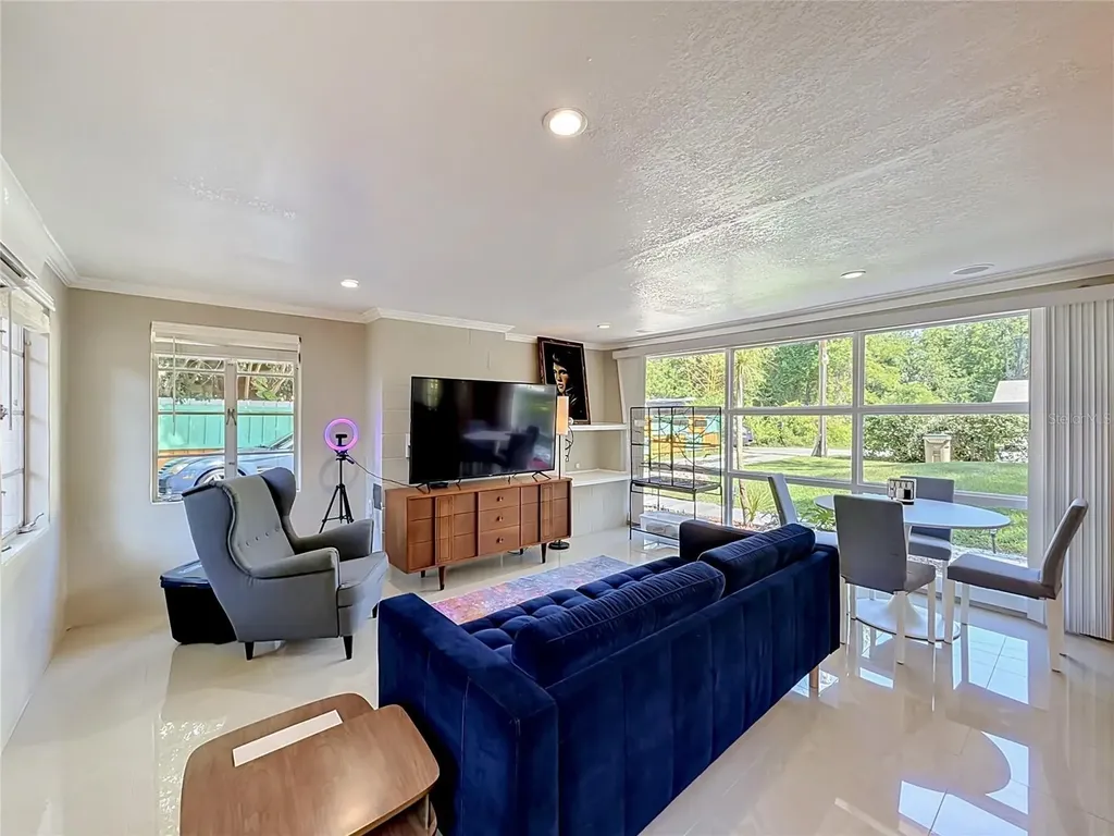 4162 Close Court Mount Dora FL 32757