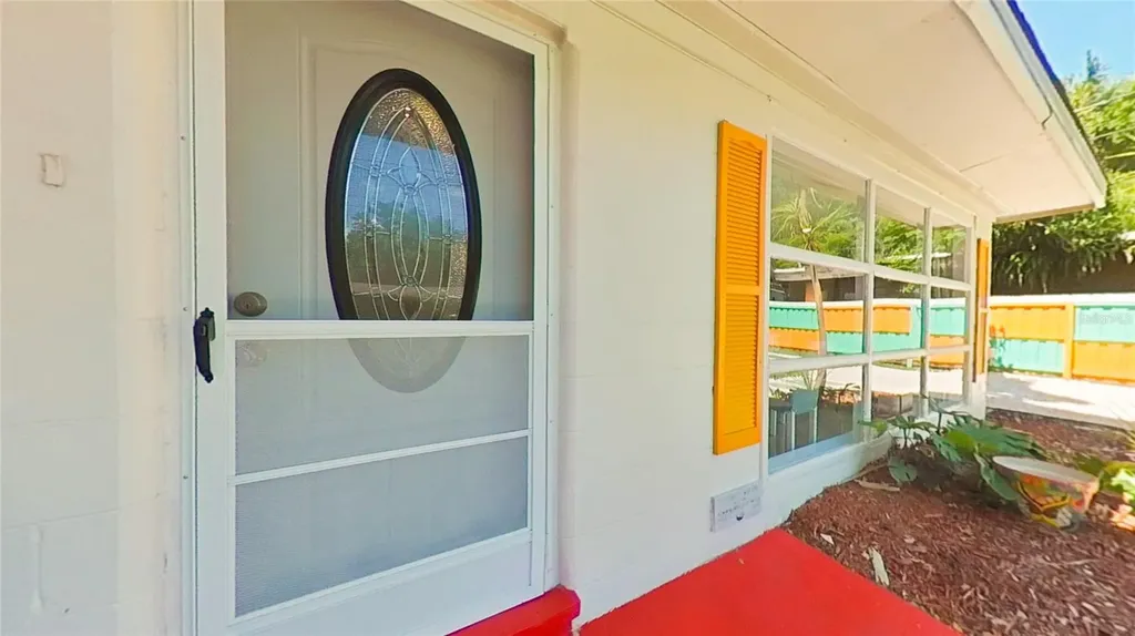 4162 Close Court Mount Dora FL 32757